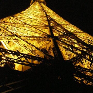 dzień 2 – Paris i schodami na Tour Eiffel